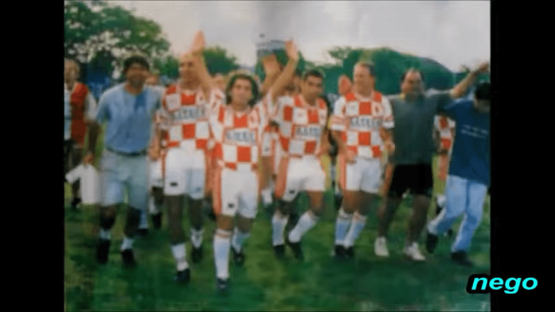 Registro de prensa vinculado al bicampeonato 1997–1998 de Juventud Unida